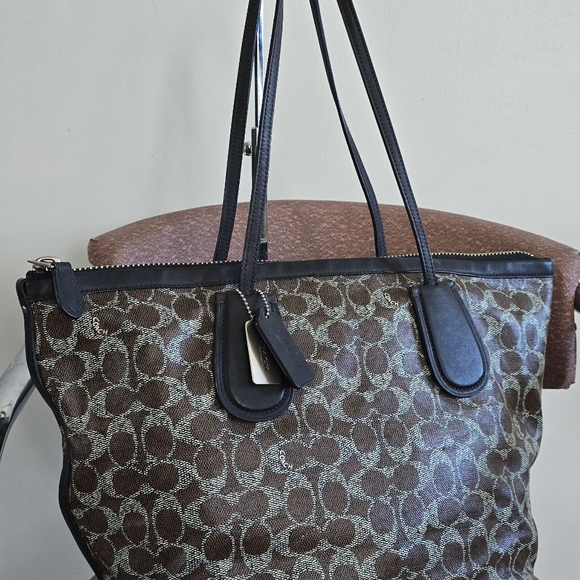 Coach Signature Taxi Brown Coated Canvas Tote - Picture 11 of 15